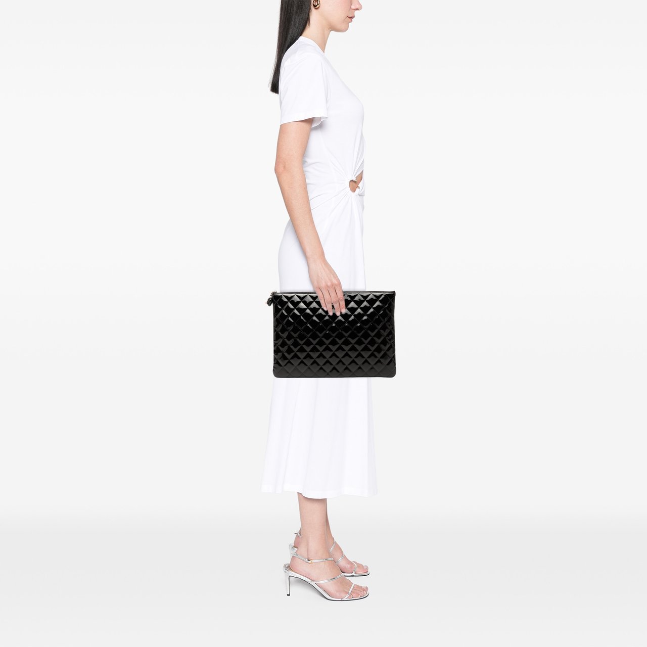 Chanel Large Quilted Patent O Case Clutch Zwart