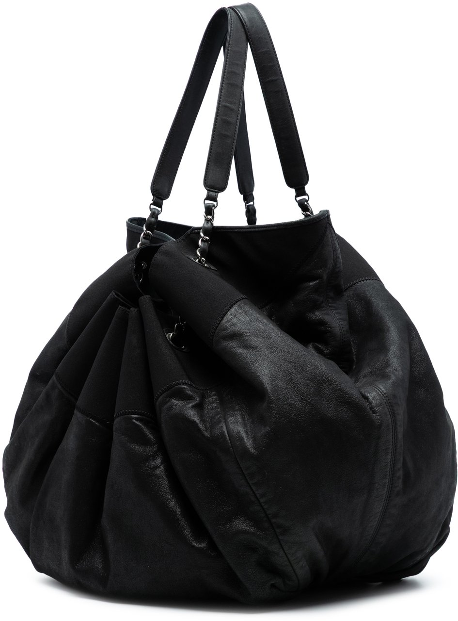 Chanel Lambskin Stretch Spirit Cabas Tote Zwart