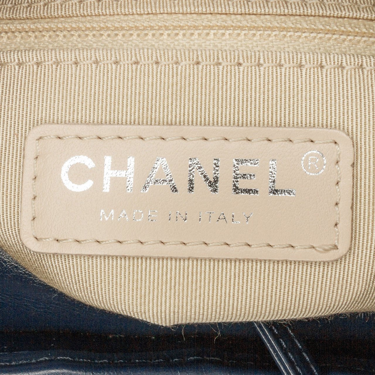 Chanel Small Rattan Gabrielle Crossbody Bruin