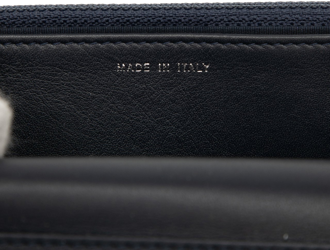 Chanel Chevron Lambskin Boy Wallet on Chain Blauw