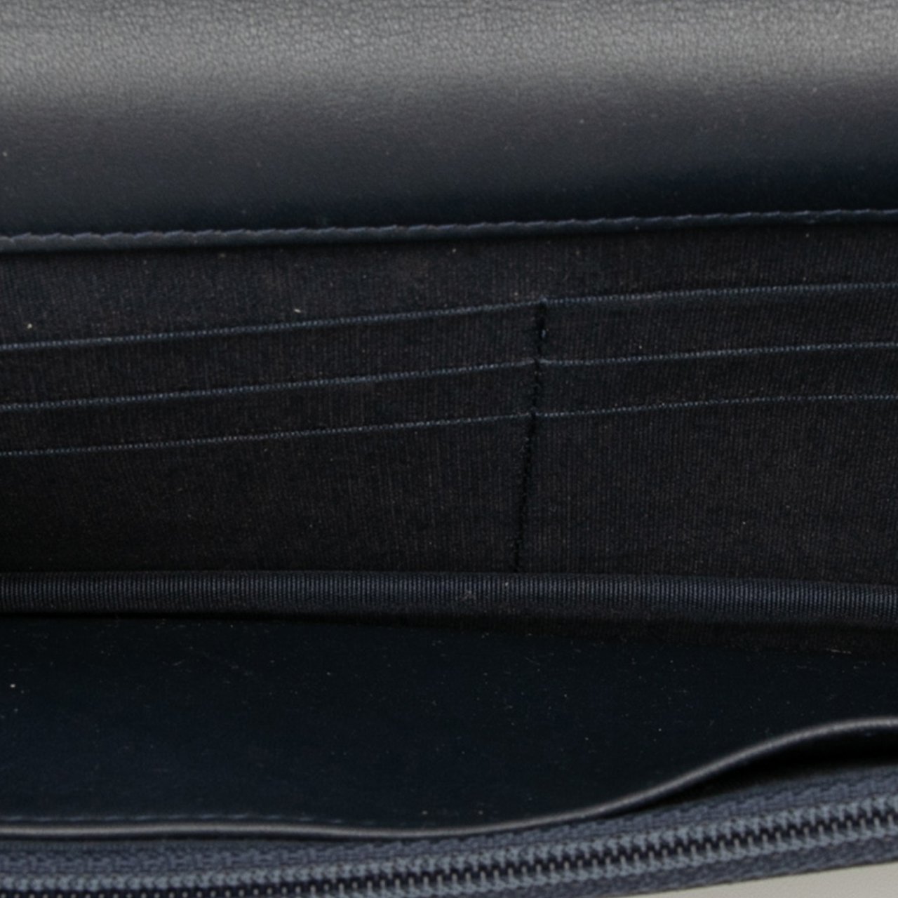 Chanel Chevron Lambskin Boy Wallet on Chain Blauw