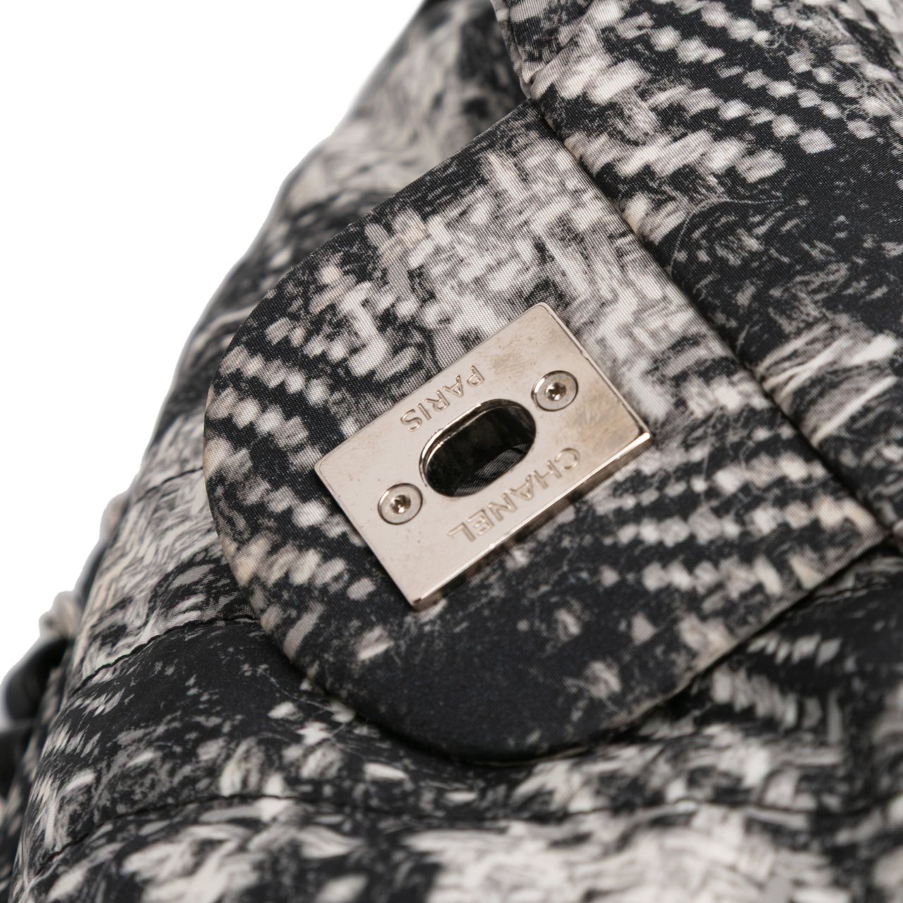 Chanel CC Tweed Print Nylon Single Flap Grijs
