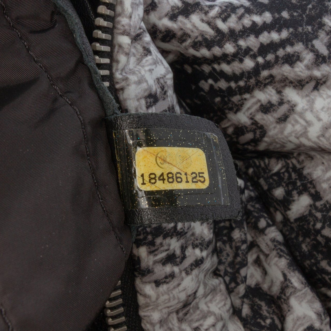 Chanel CC Tweed Print Nylon Single Flap Grijs