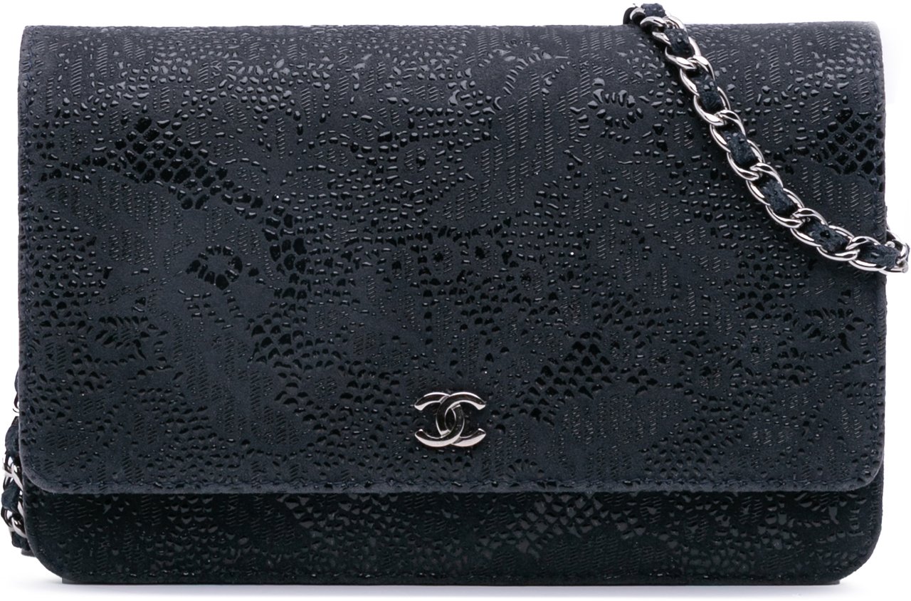 Chanel Lace Overlay Goatskin Wallet On Chain Blauw