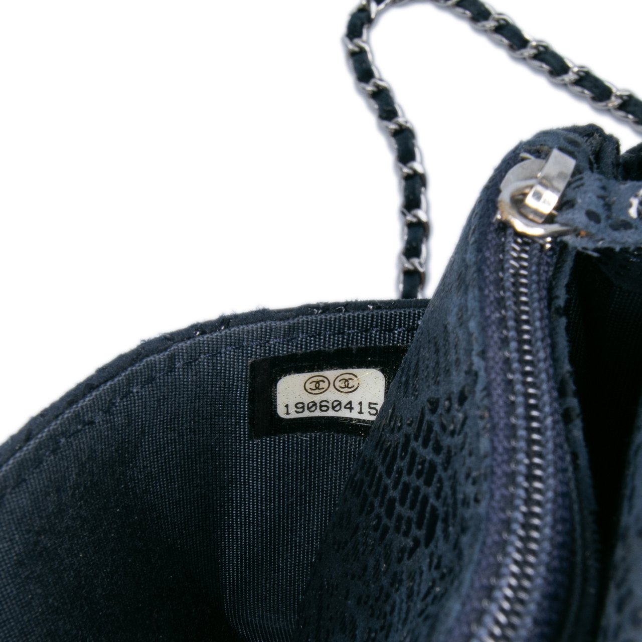 Chanel Lace Overlay Goatskin Wallet On Chain Blauw