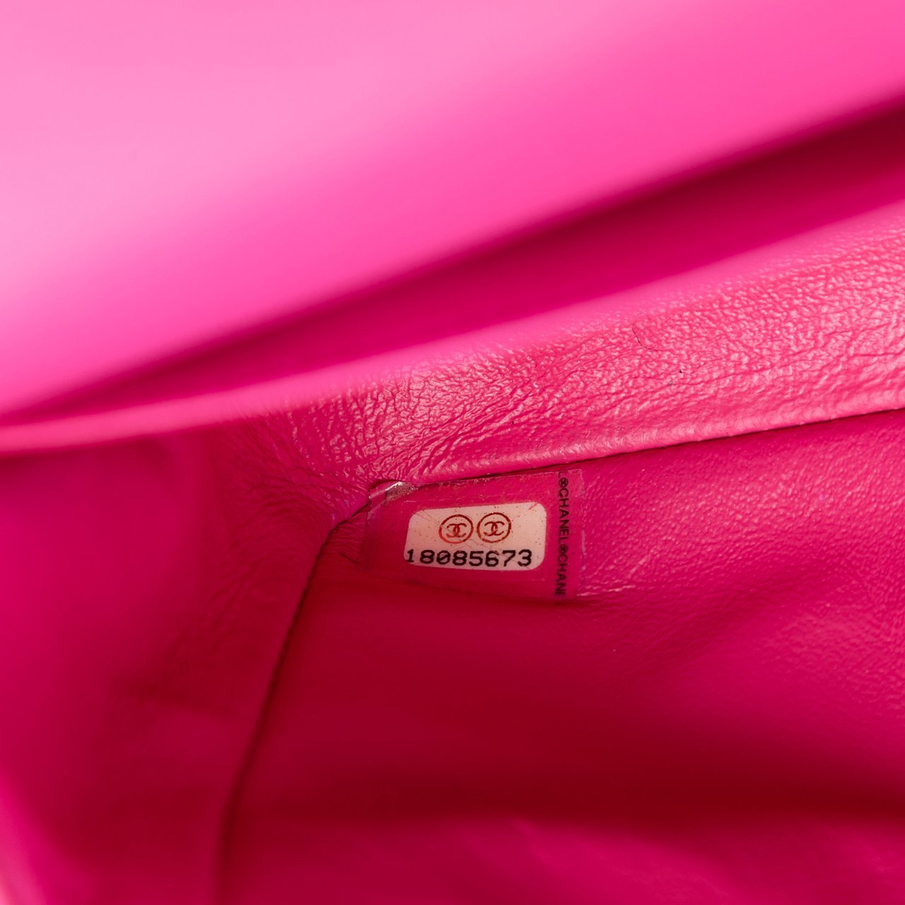 Chanel Medium Classic Caviar Double Flap Roze