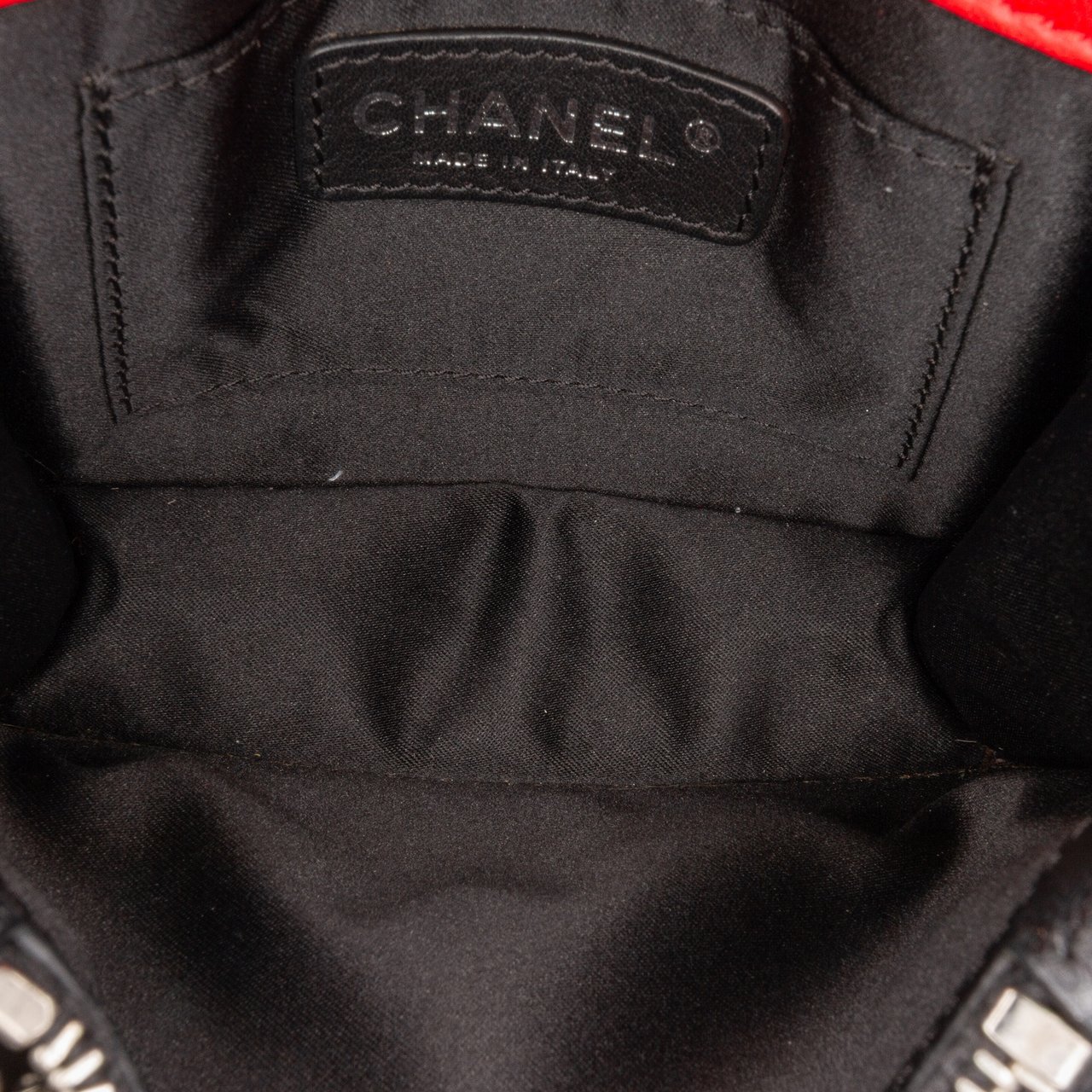Chanel Mini Square Lambskin Graphic Flap Crossbody Rood