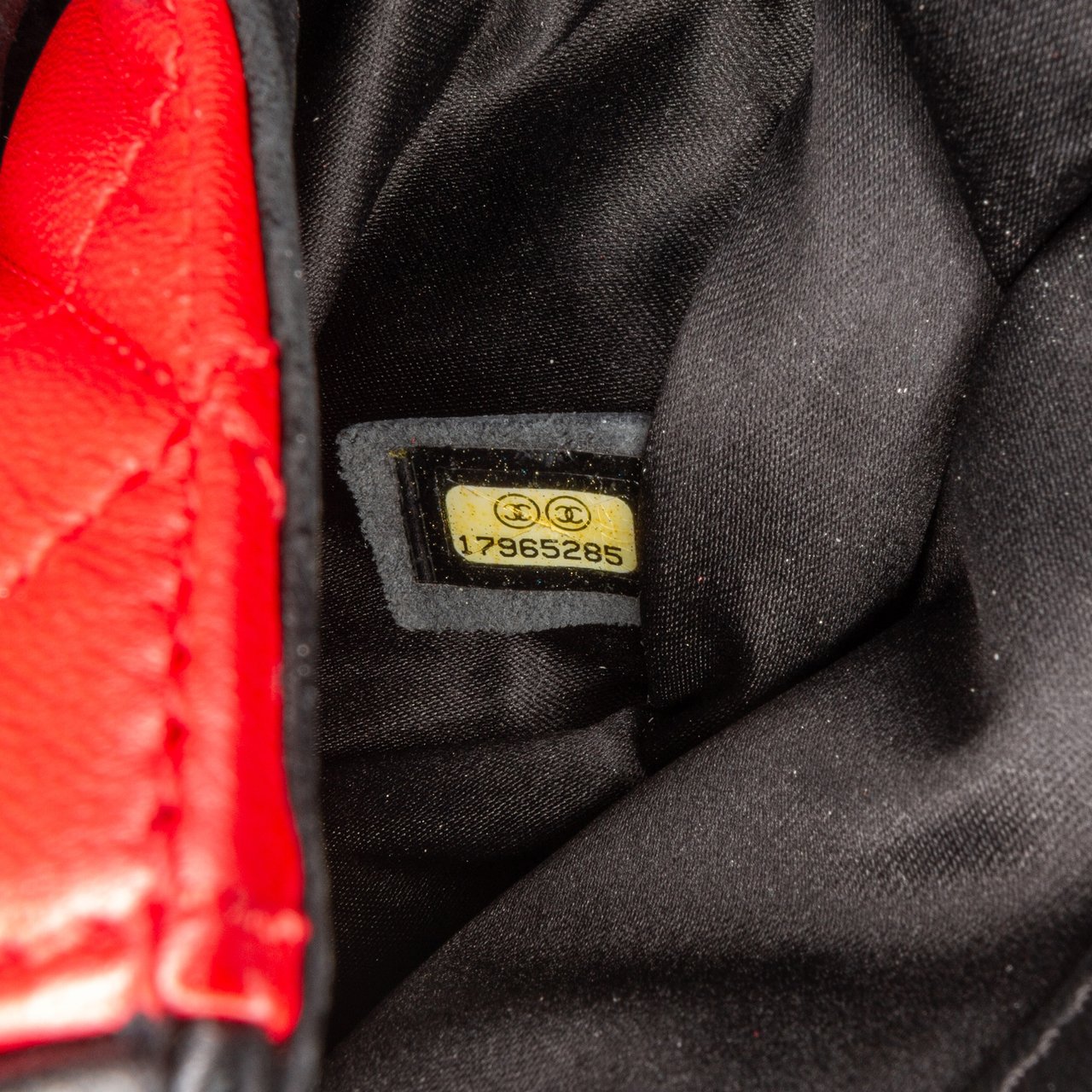 Chanel Mini Square Lambskin Graphic Flap Crossbody Rood