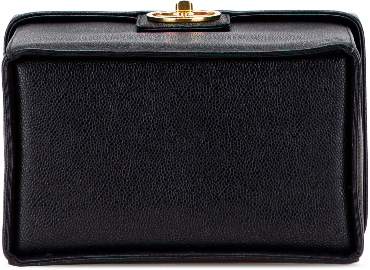 Chanel Caviar CC Turnlock Vanity Bag Zwart