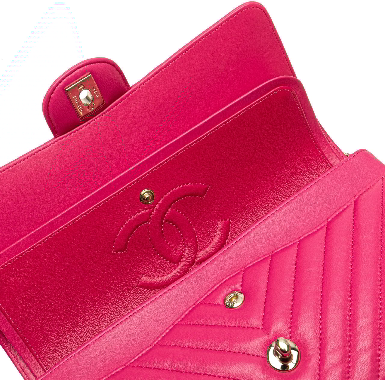 Chanel Medium Classic Chevron Lambskin Double Flap Roze