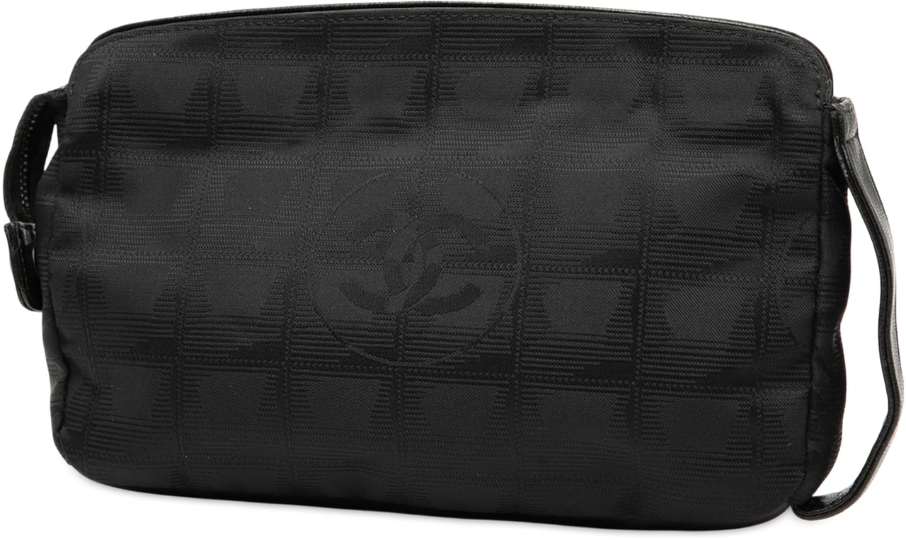 Chanel New Travel Line Nylon Wristlet Clutch Zwart