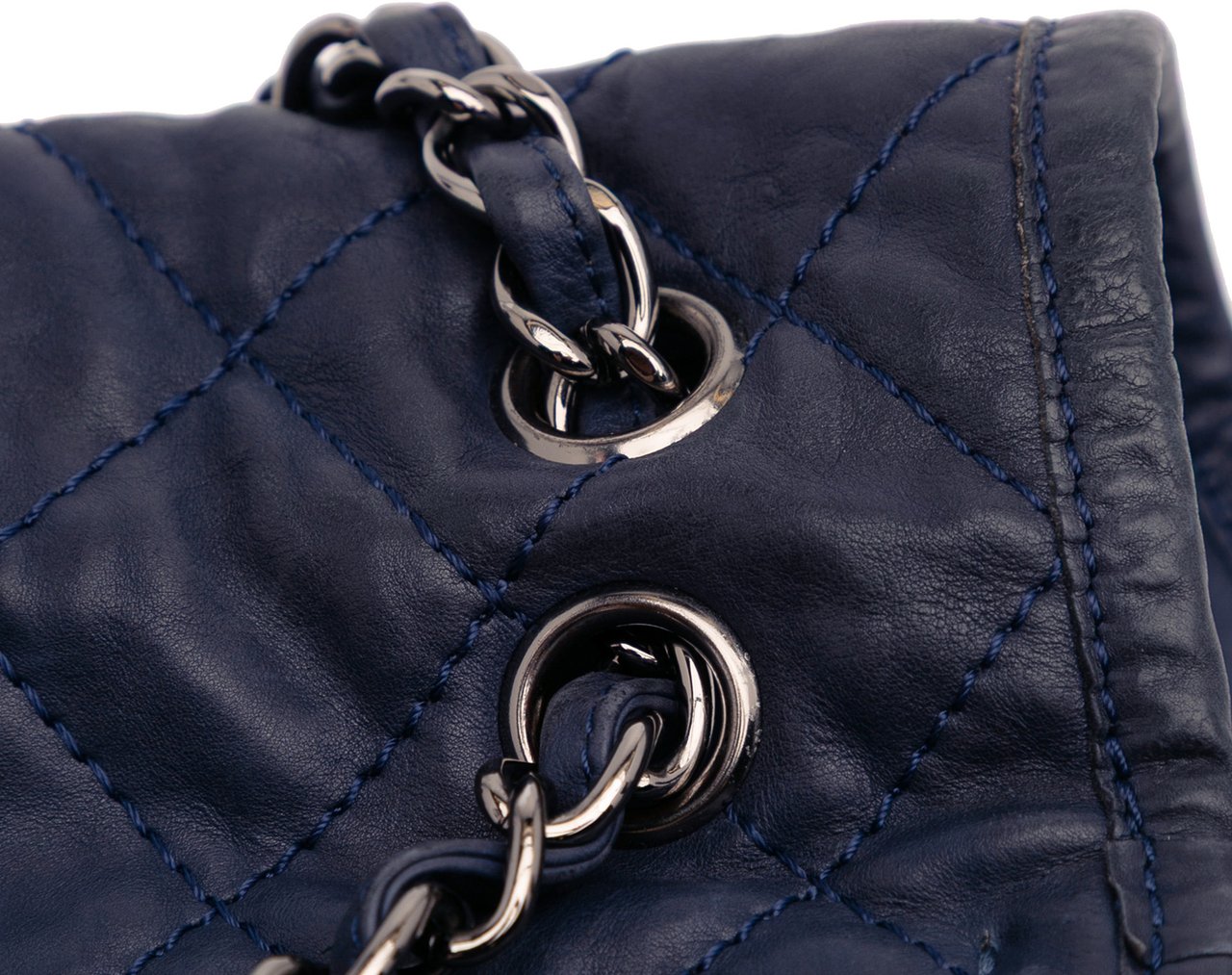 Chanel Large Quilted Calfskin Natural Beauty Split Pocket Flap Blauw