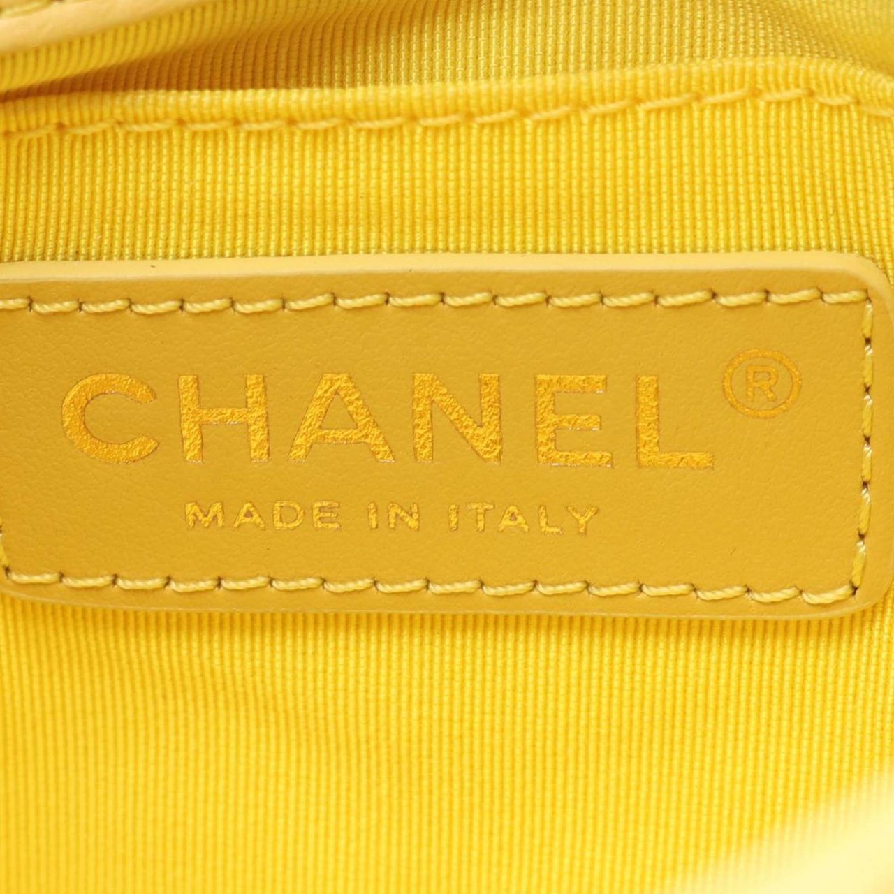 Chanel Quilted Lambskin Side Packs Flap Geel