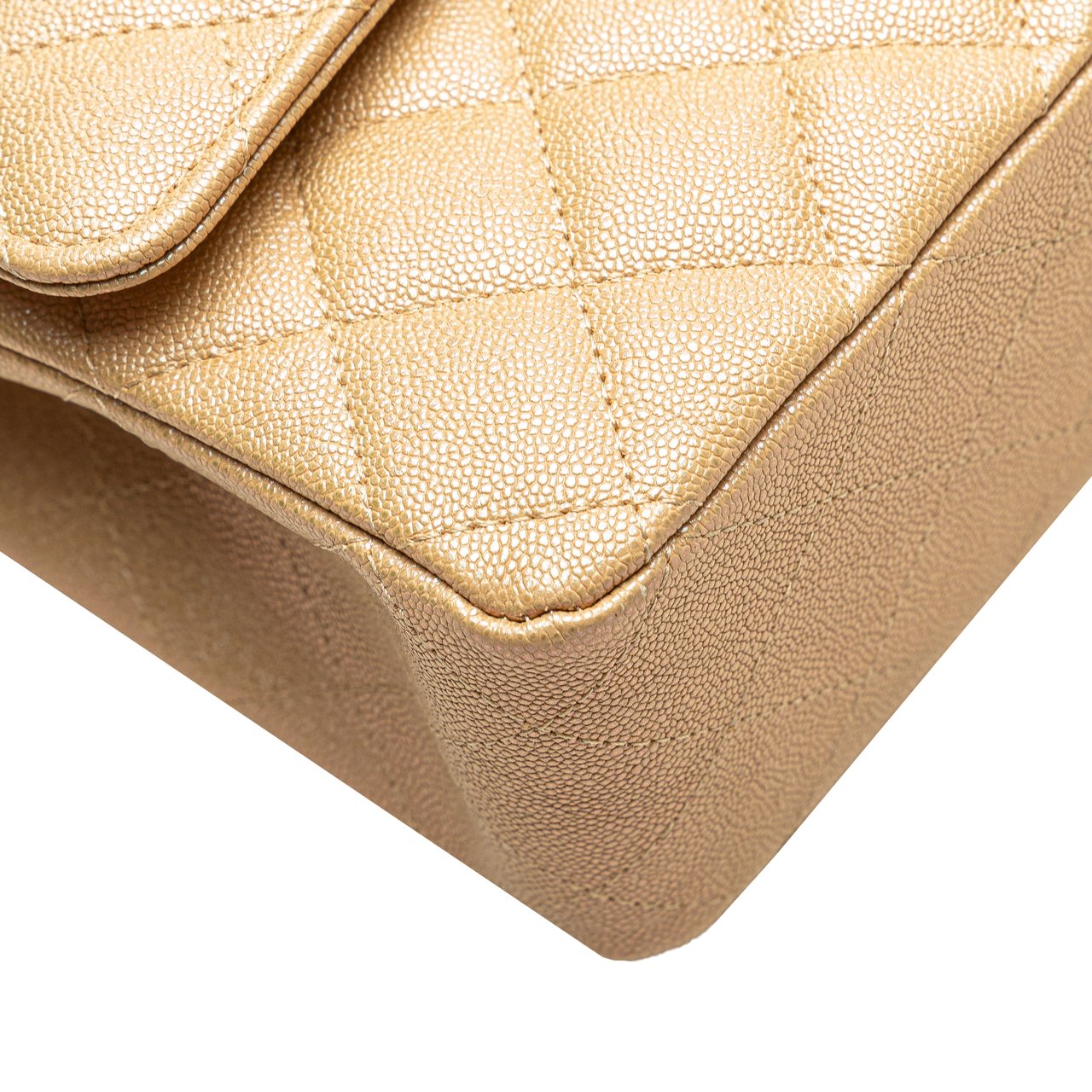 Chanel Medium Classic Iridescent Caviar Double Flap Bruin