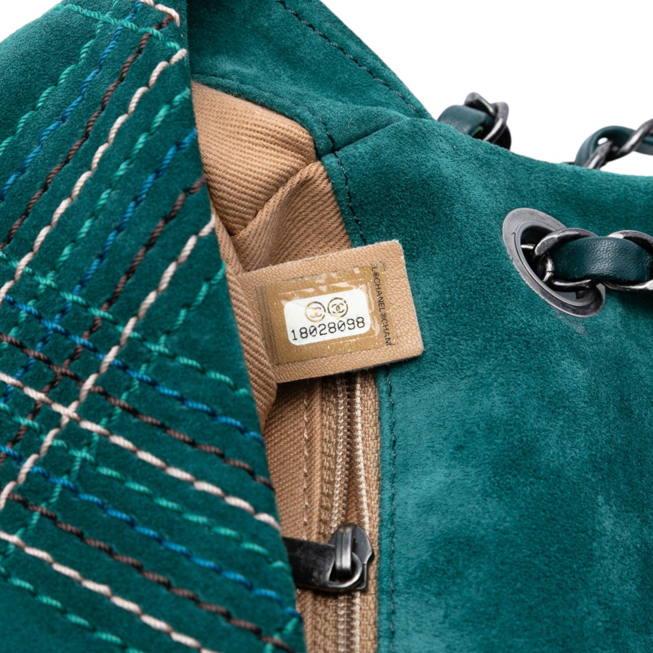 Chanel Paris Edinburgh Medium Stitched Suede Saltire Single Flap Groen