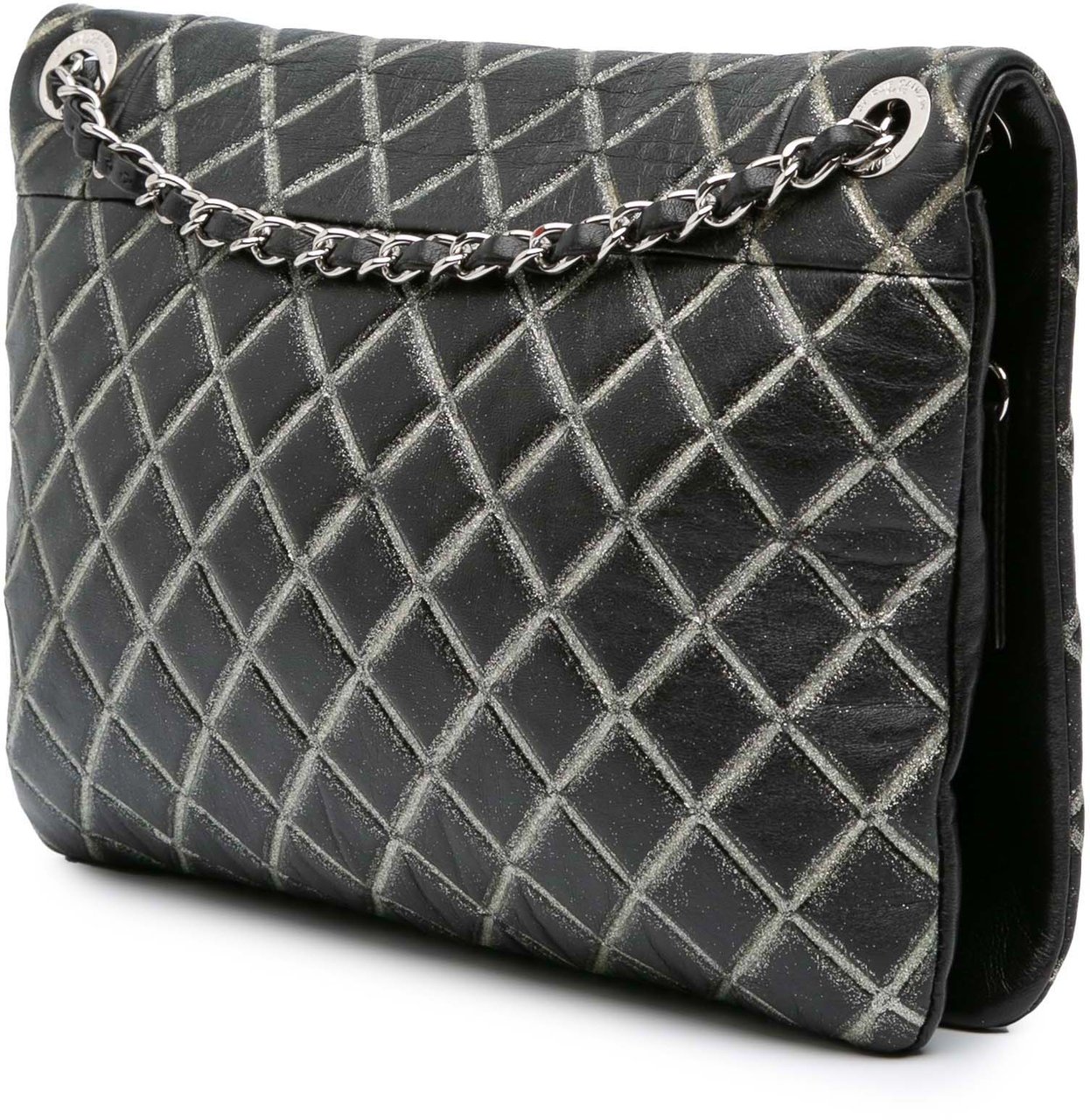 Chanel Quilted Metallic Distressed Lambskin CC Crystal Flap Zwart