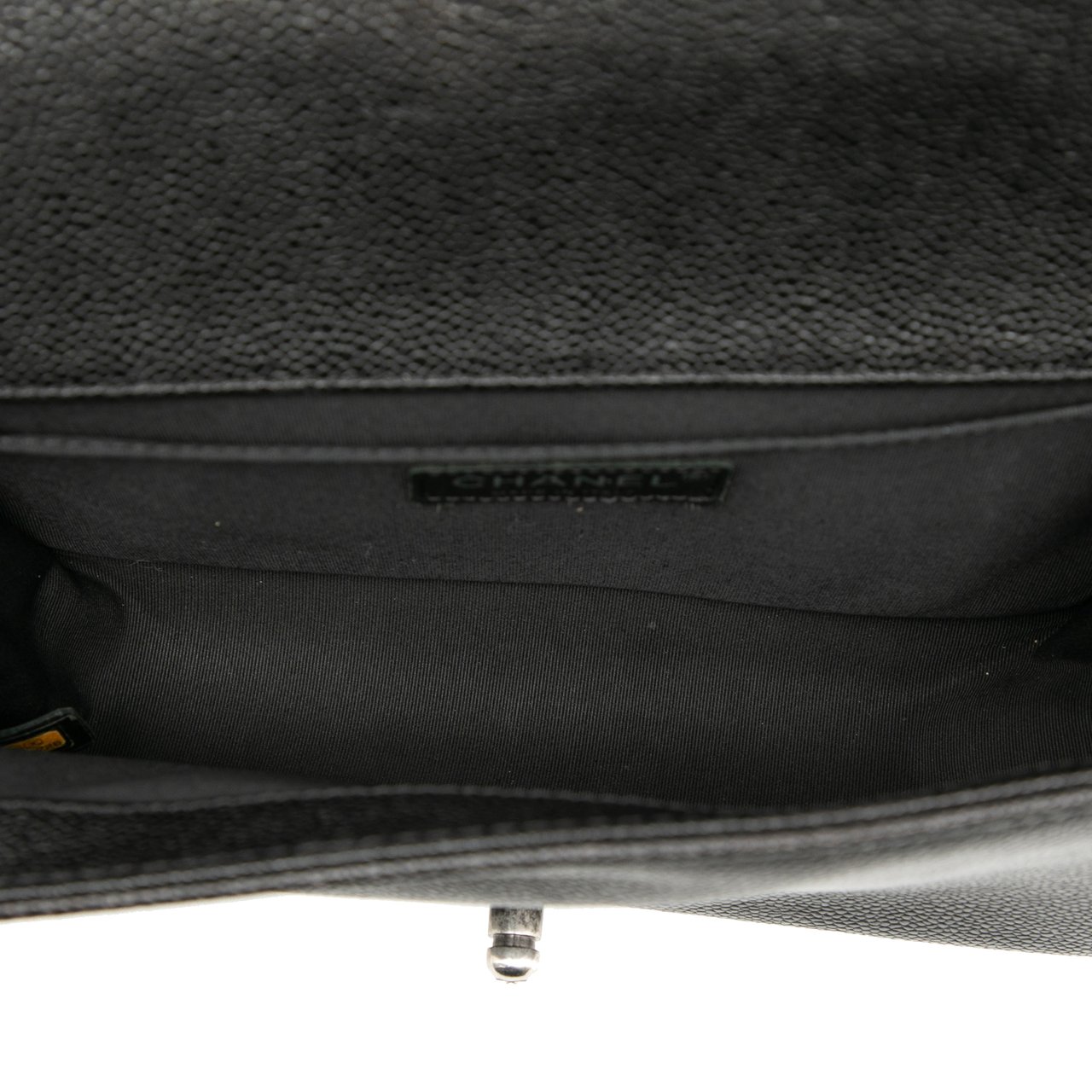 Chanel Old Medium Quilted Caviar Boy Flap Zwart