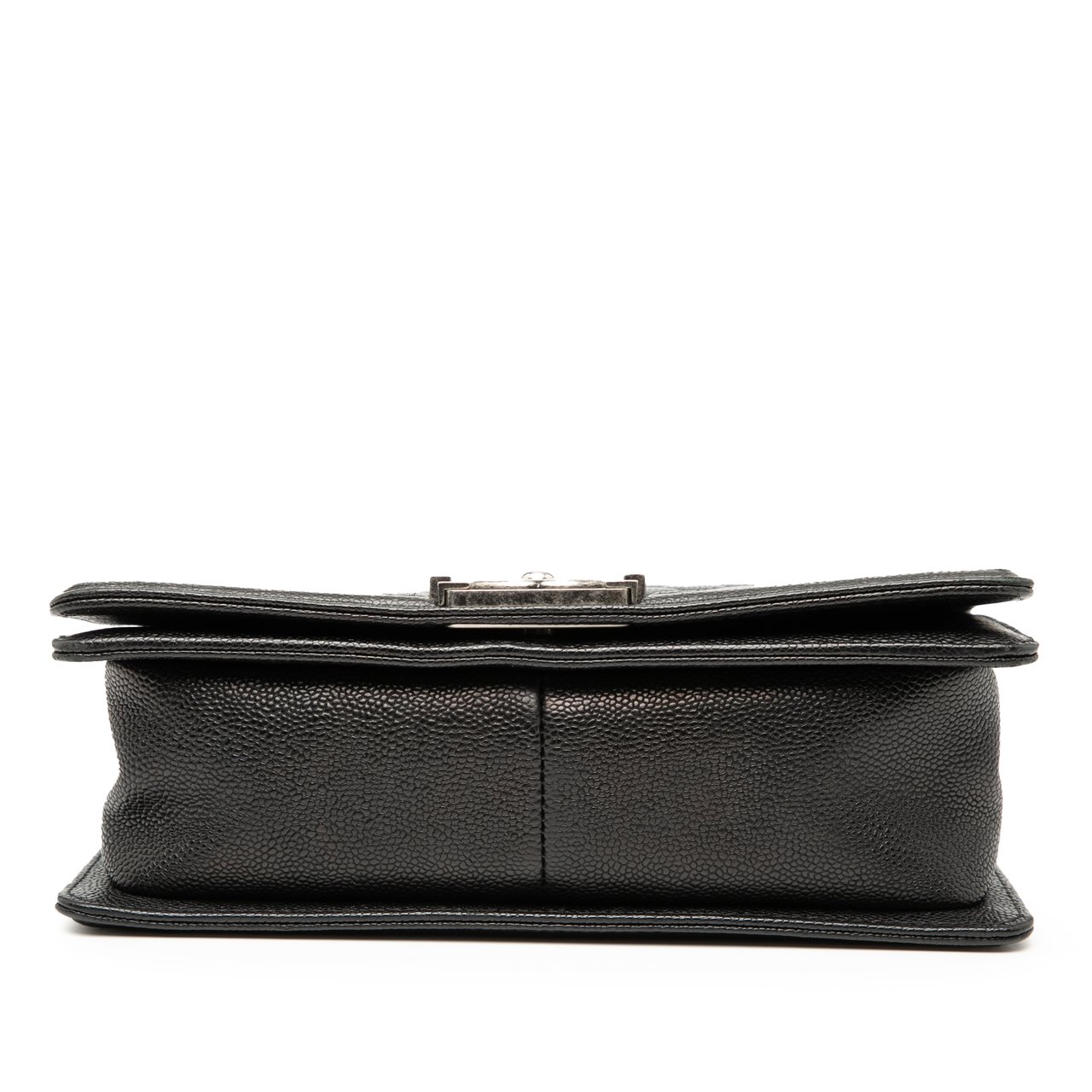 Chanel Old Medium Quilted Caviar Boy Flap Zwart