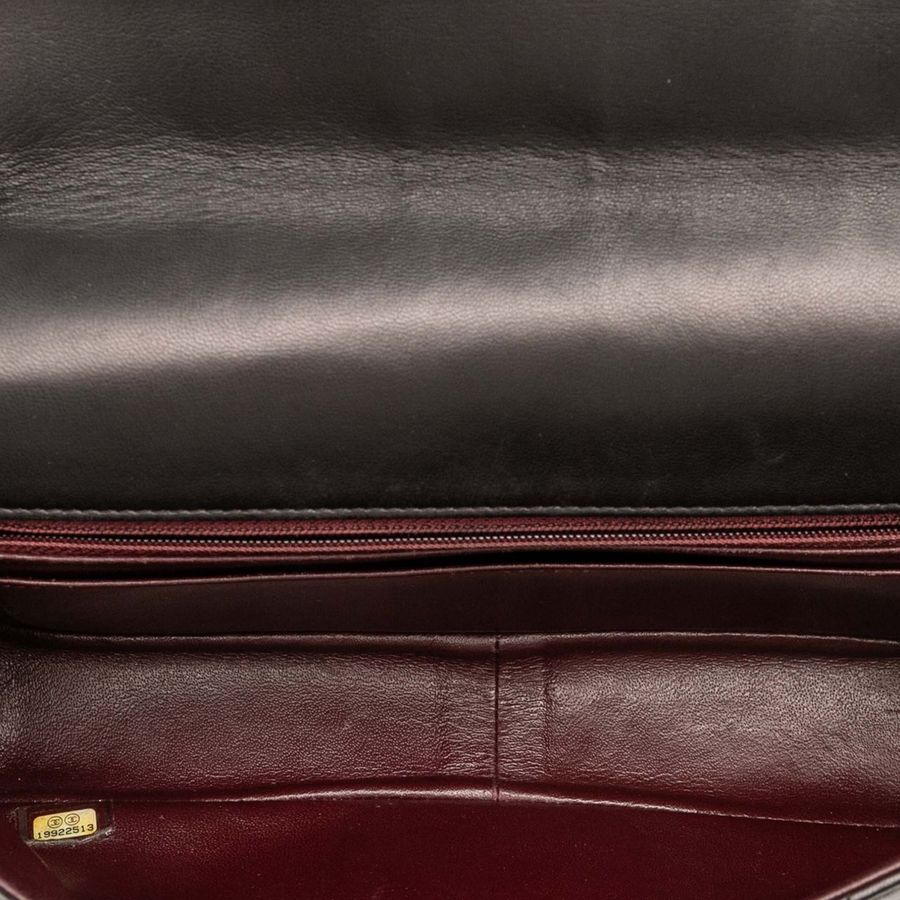 Chanel Large Lambskin Chic With Me Flap Zwart