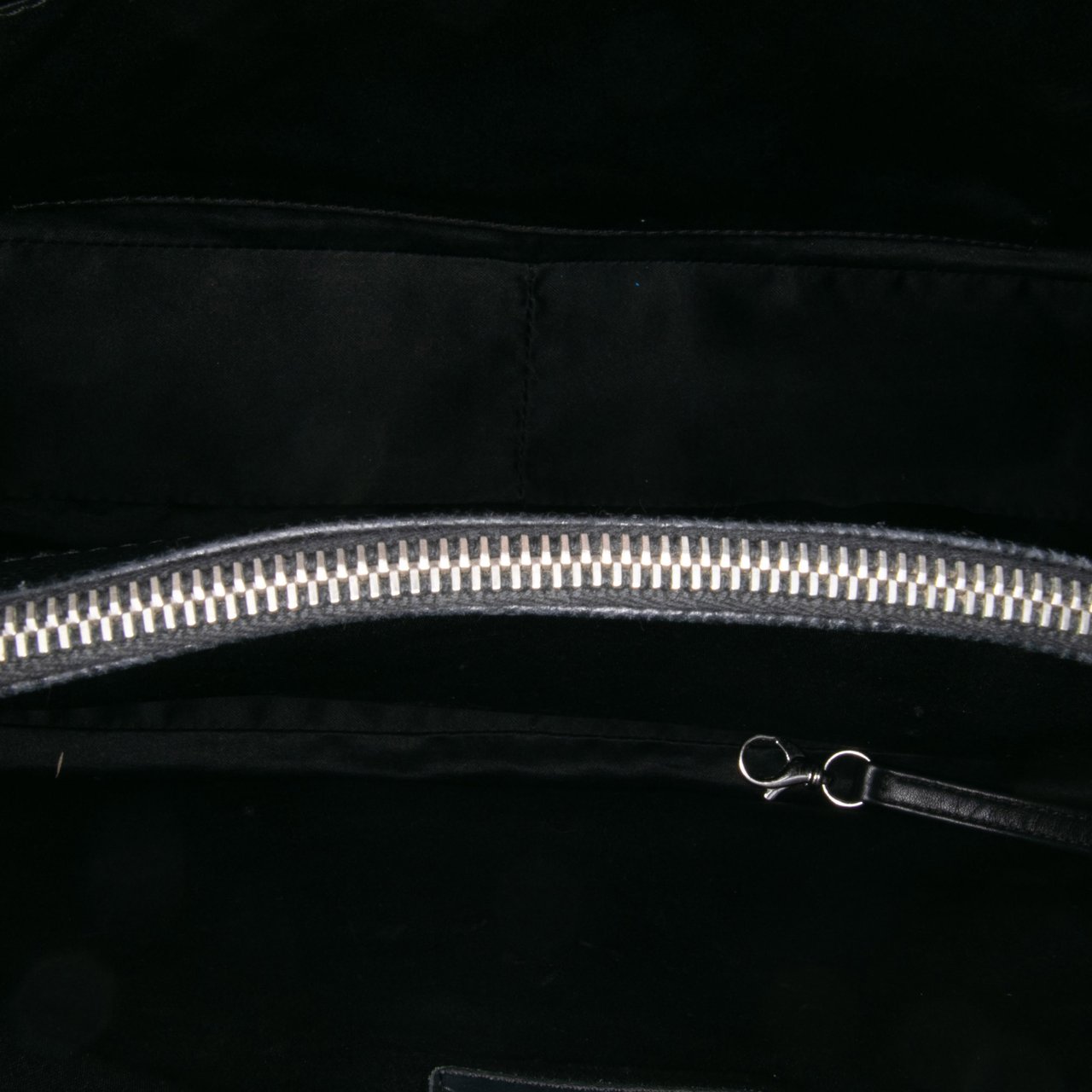 Chanel Caviar Grand Shopping Tote Zwart