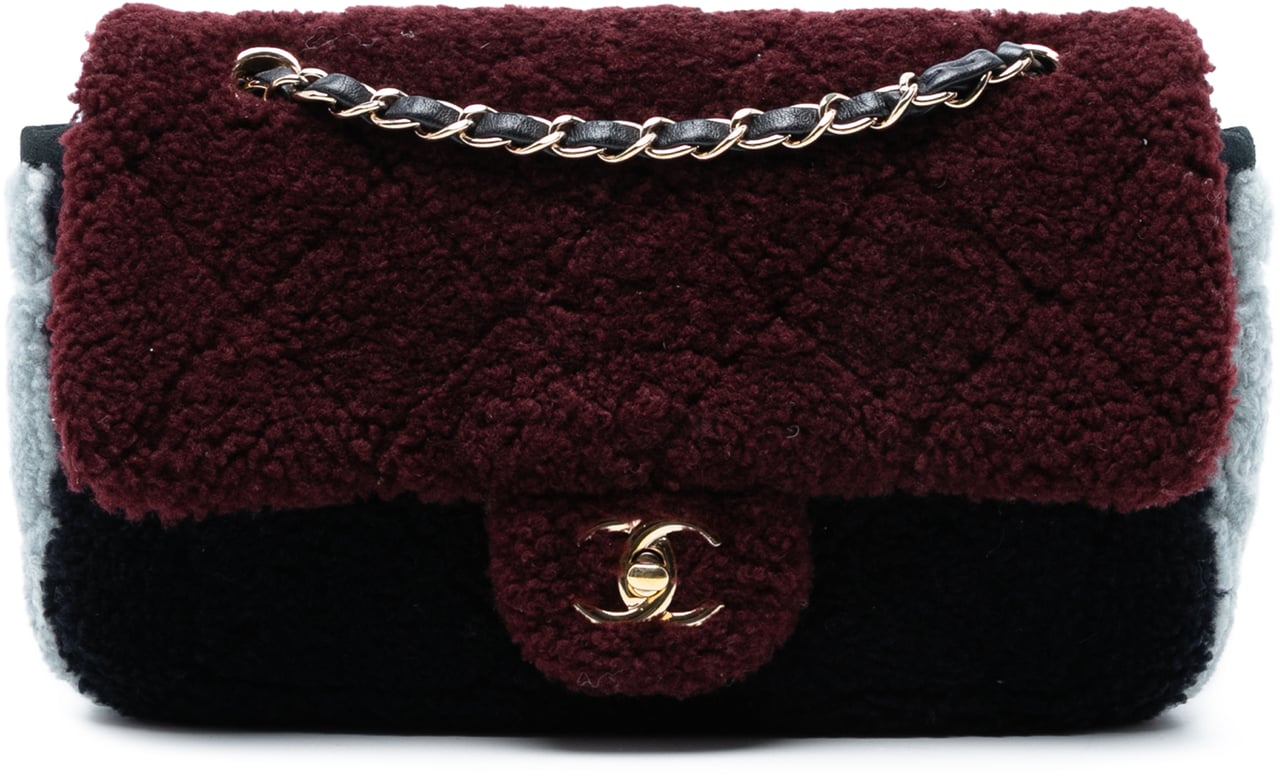 Chanel Medium Tricolor CC Quilted Shearling Single Flap Rood