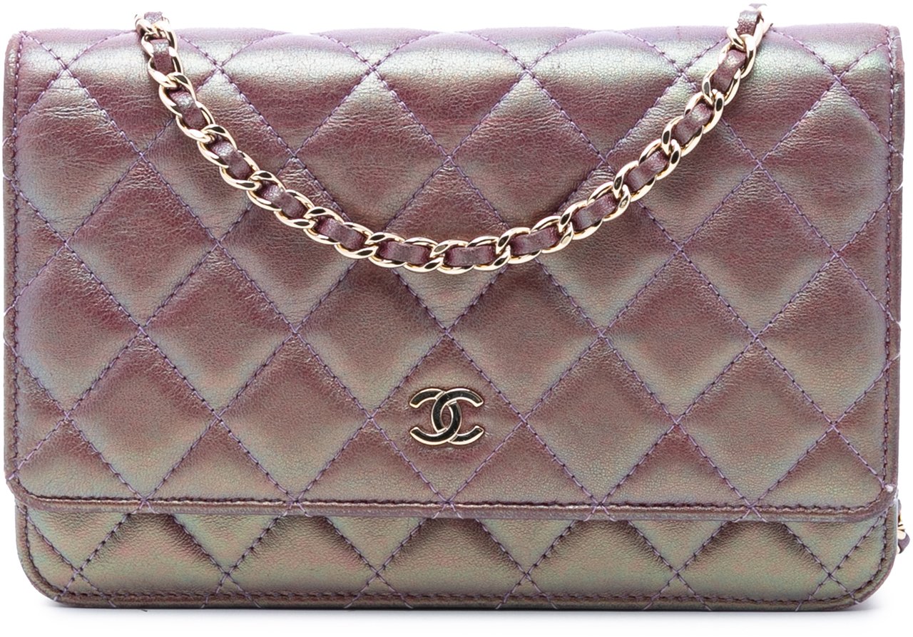 Chanel CC Quilted Iridescent Lambskin Wallet on Chain Paars
