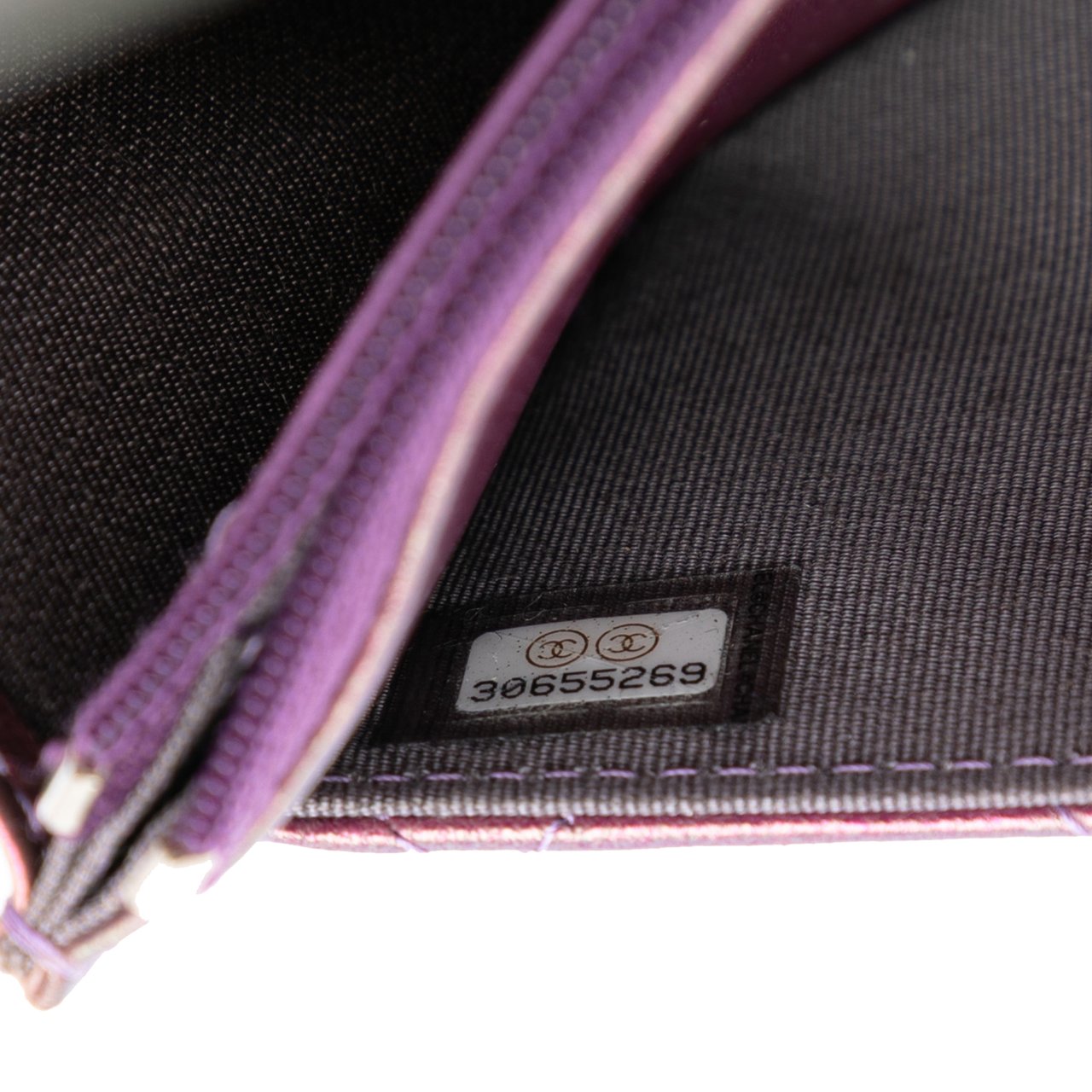 Chanel CC Quilted Iridescent Lambskin Wallet on Chain Paars