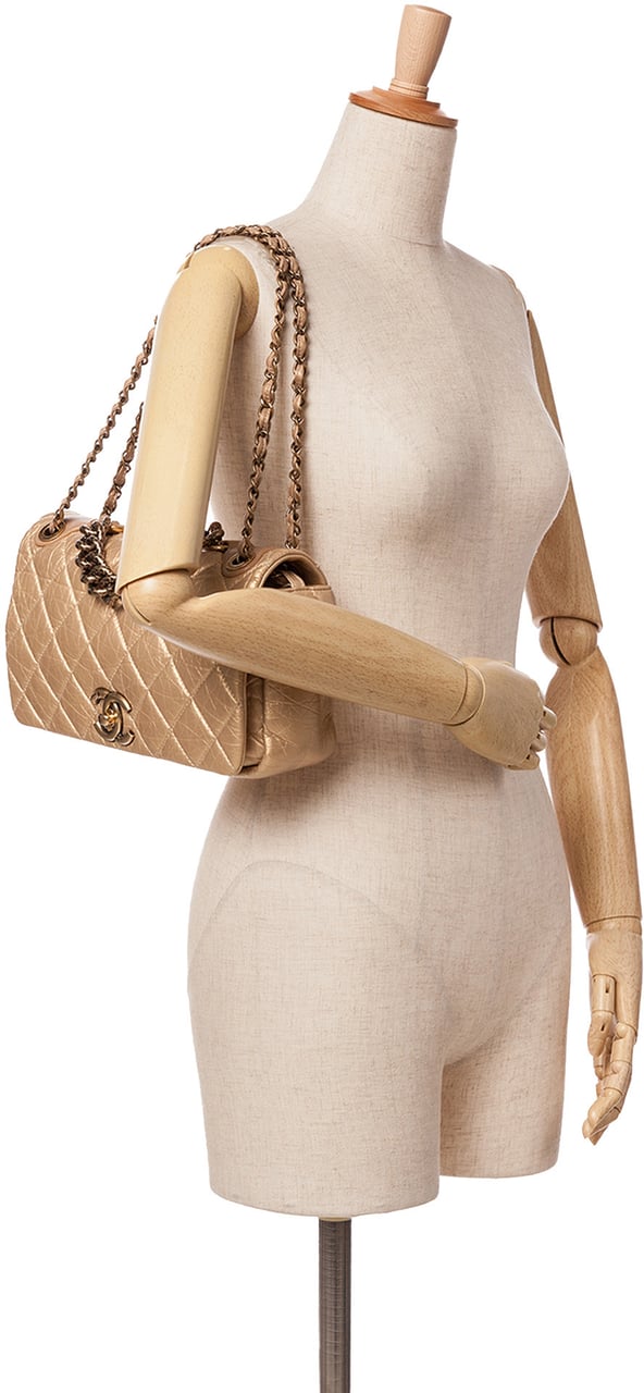Chanel Medium Quilted Aged Calfskin Pondichery Flap Goud