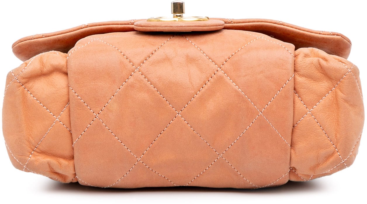 Chanel Small Aged Calfskin Chic Quilt Flap Oranje