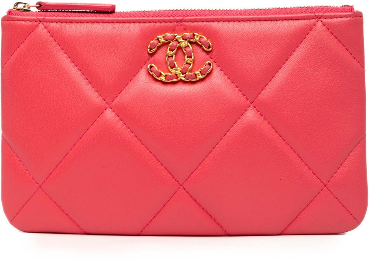 Chanel Small Lambskin 19 O Case Pouch Roze