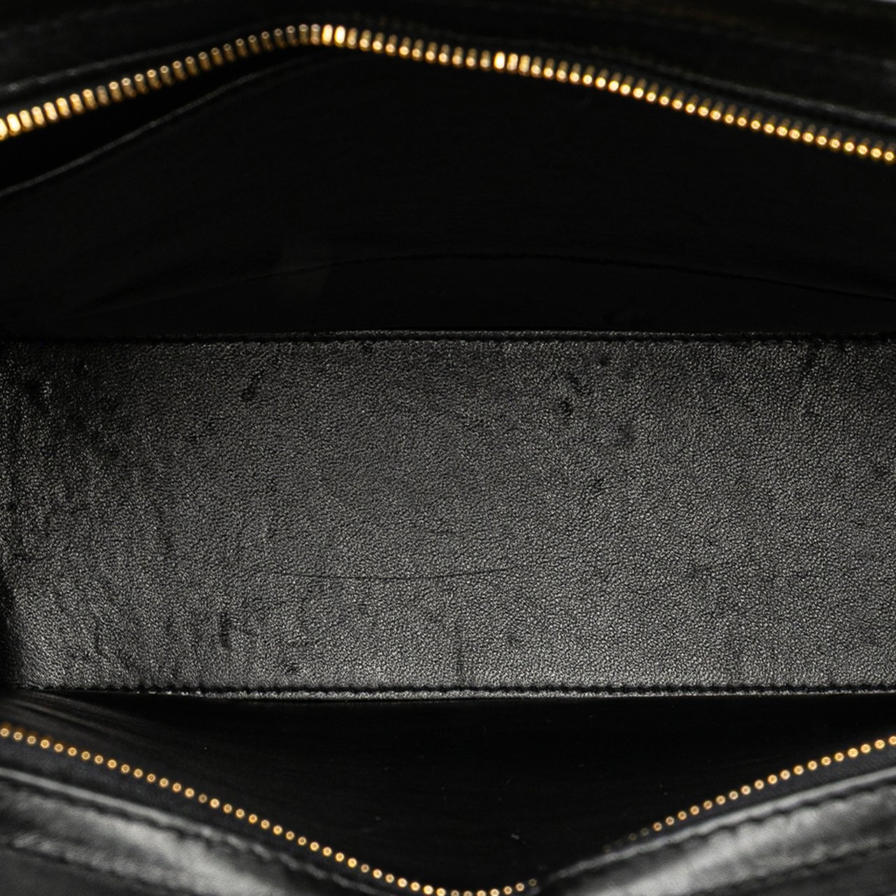 Chanel Lambskin Logo Tote Zwart