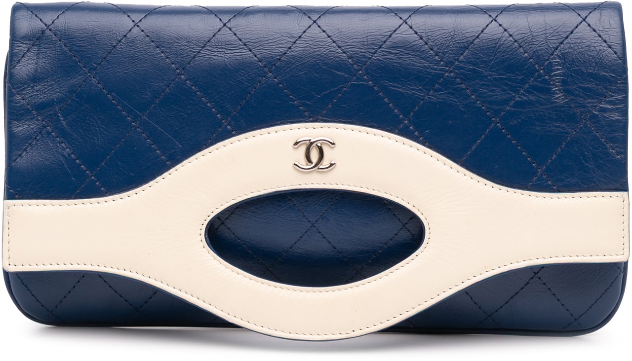 Chanel Small Bicolor Aged Calfskin 31 Clutch Blauw