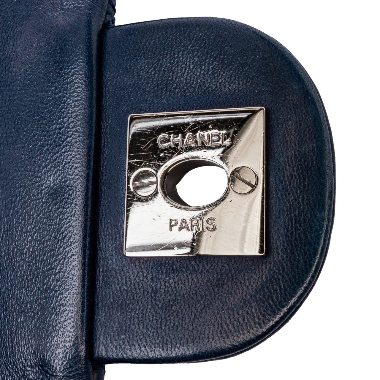 Chanel Small Quilted Lambskin Beaded Single Flap Blauw