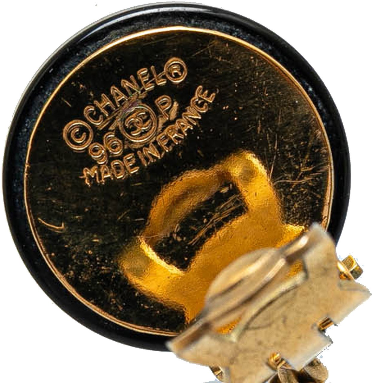 Chanel Gold Plated Faux Pearl CC Drop Clip On Earrings Goud