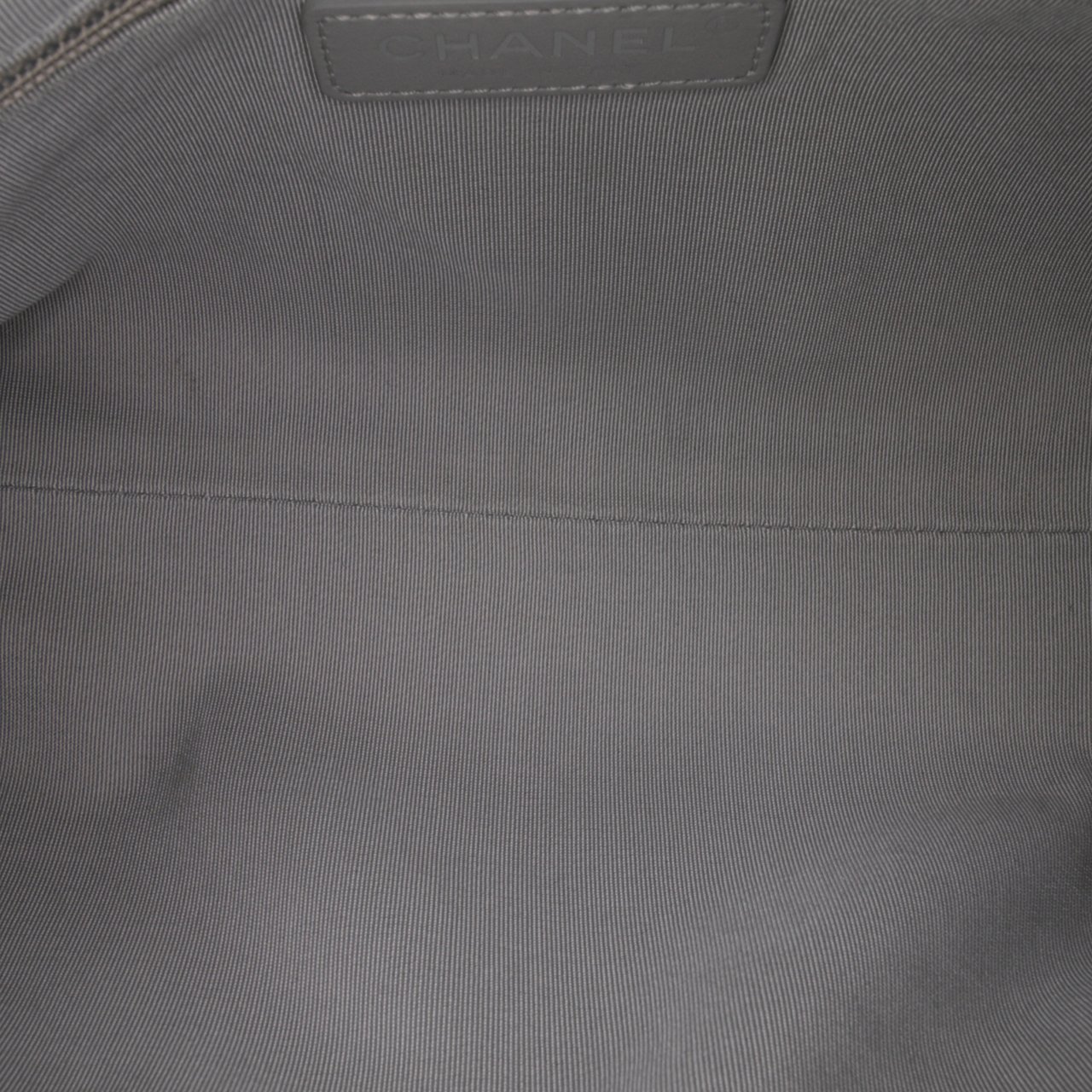 Chanel Calfskin Signature Chain Signe Bowling Bag Grijs