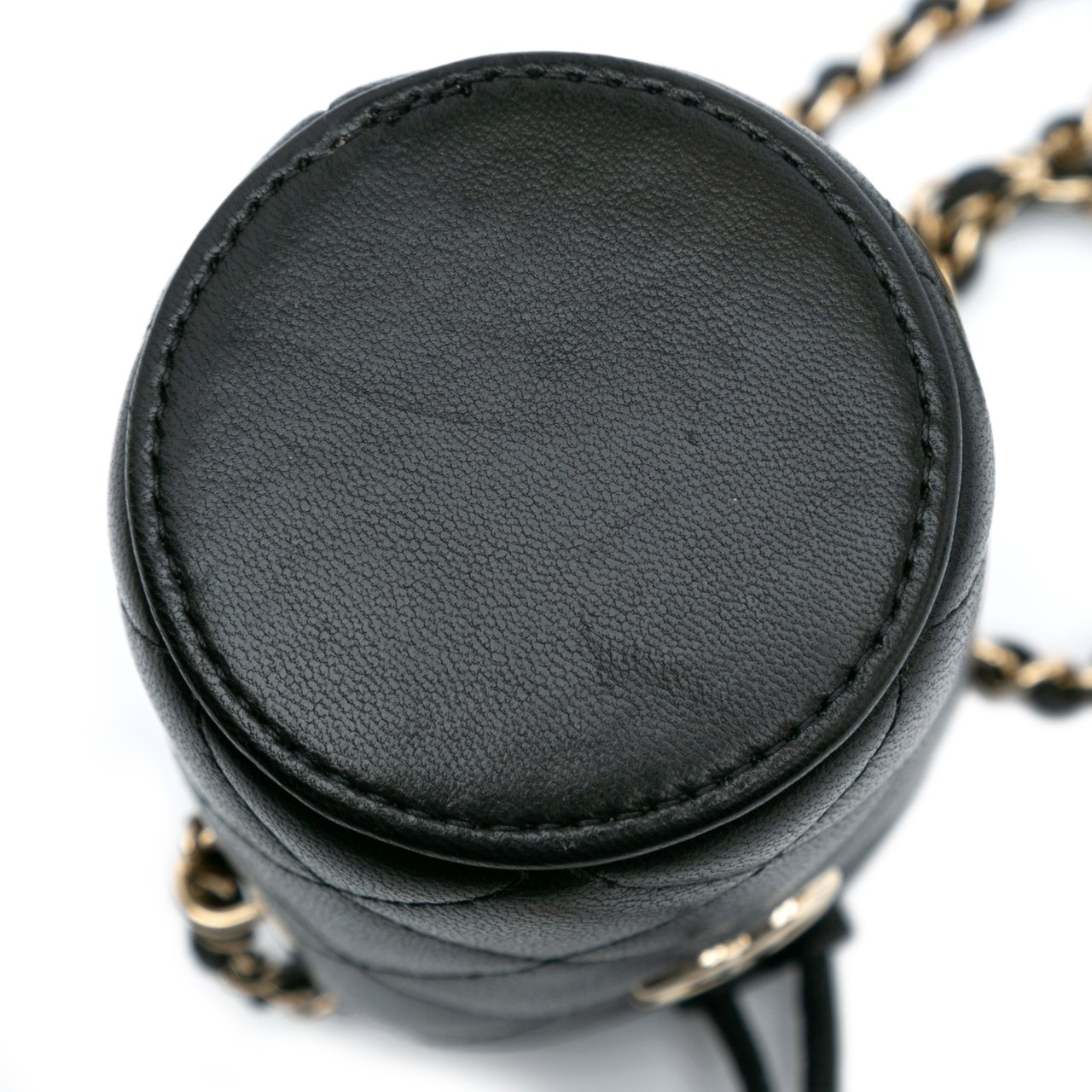Chanel Micro Quilted Lambskin Drawstring Bucket Bag Zwart