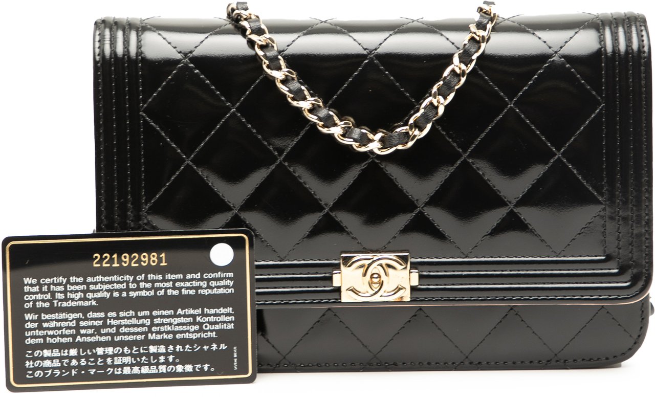 Chanel Quilted Patent Boy Wallet on Chain Zwart