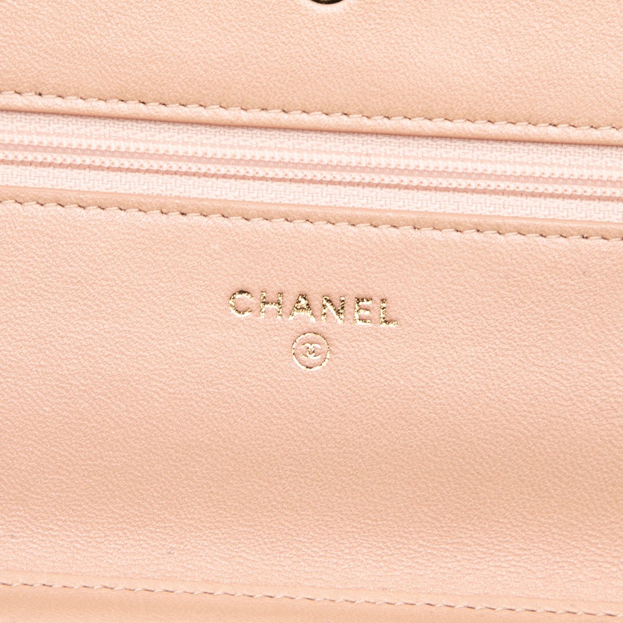 Chanel Quilted Patent Boy Wallet on Chain Zwart