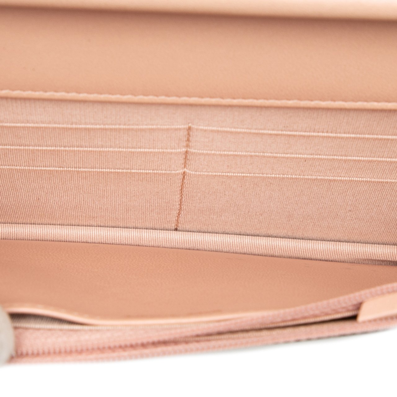 Chanel Quilted Patent Boy Wallet on Chain Zwart