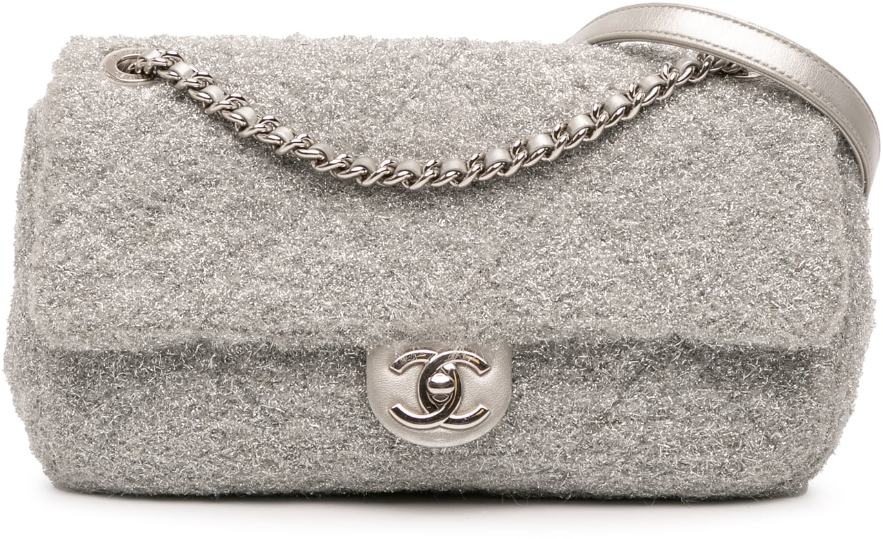 Chanel Medium Quilted Lurex Ground Control Pluto Glitter Flap Zilver
