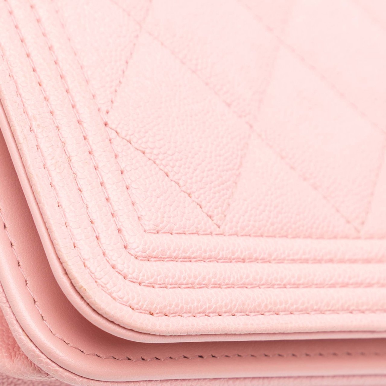 Chanel Quilted Caviar Boy Wallet on Chain Roze