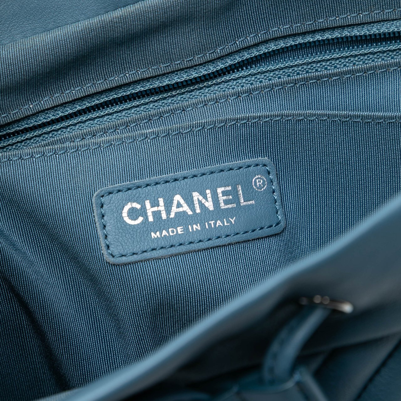 Chanel Chevron Lambskin Urban Spirit Backpack Blauw