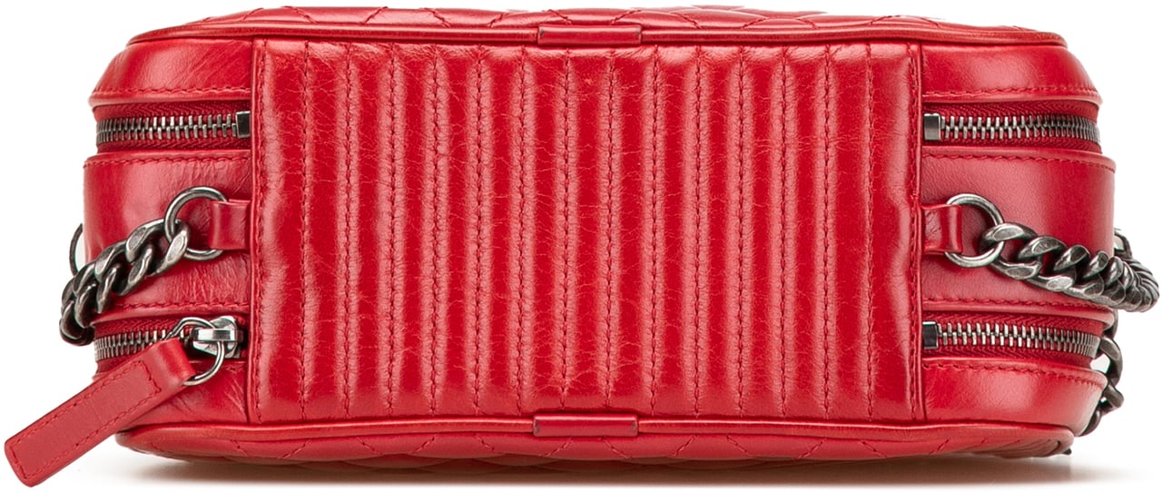 Chanel Small Quilted Glazed Calfskin Coco Boy Camera Bag Rood