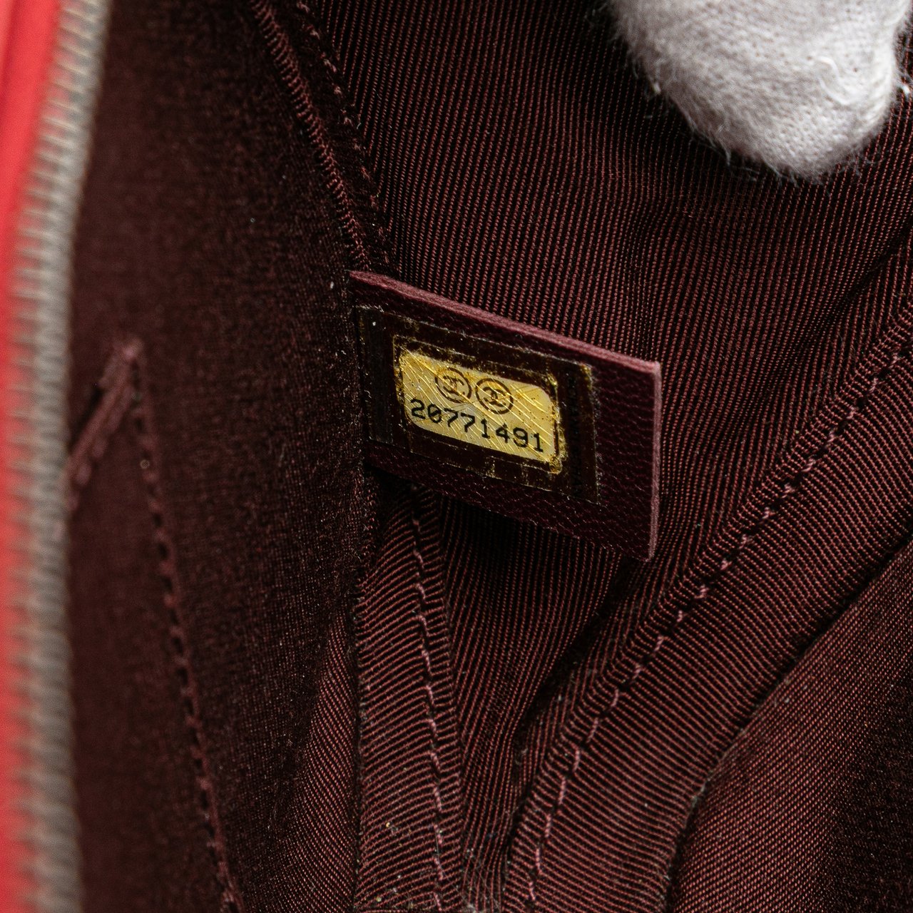 Chanel Small Quilted Glazed Calfskin Coco Boy Camera Bag Rood