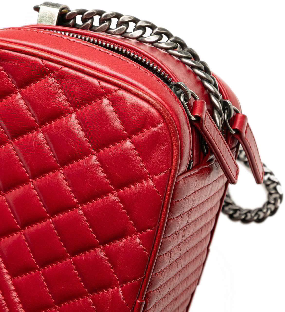 Chanel Small Quilted Glazed Calfskin Coco Boy Camera Bag Rood