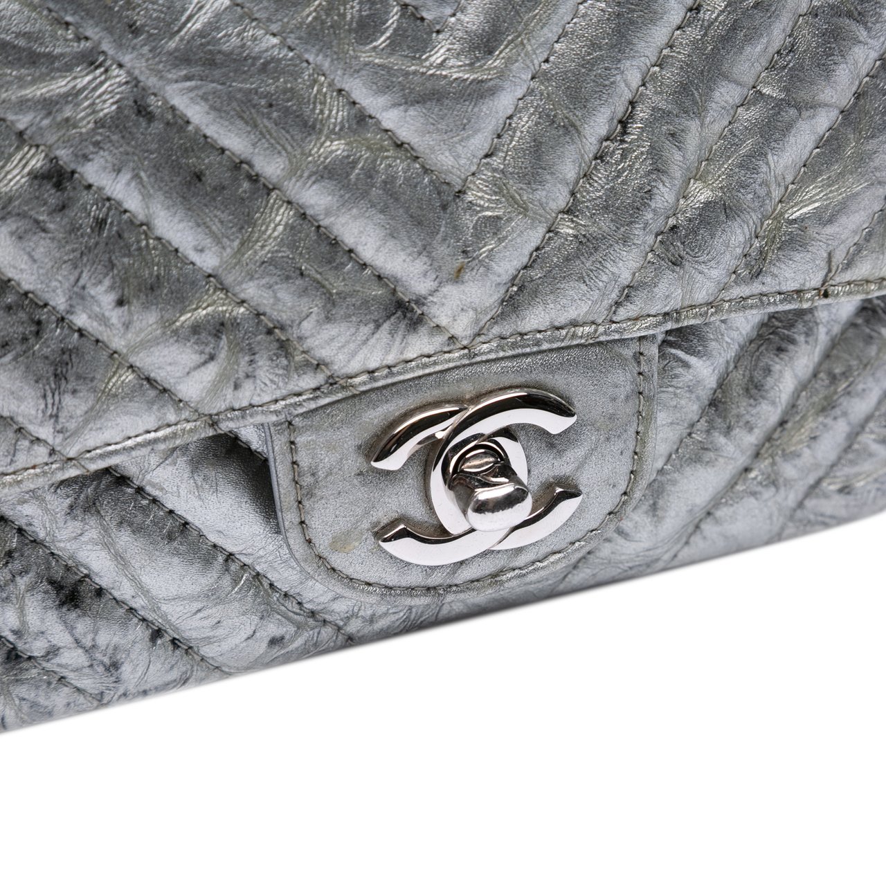 Chanel Mini Square Classic Chevron Metallic Crumpled Patent Single Flap Zilver