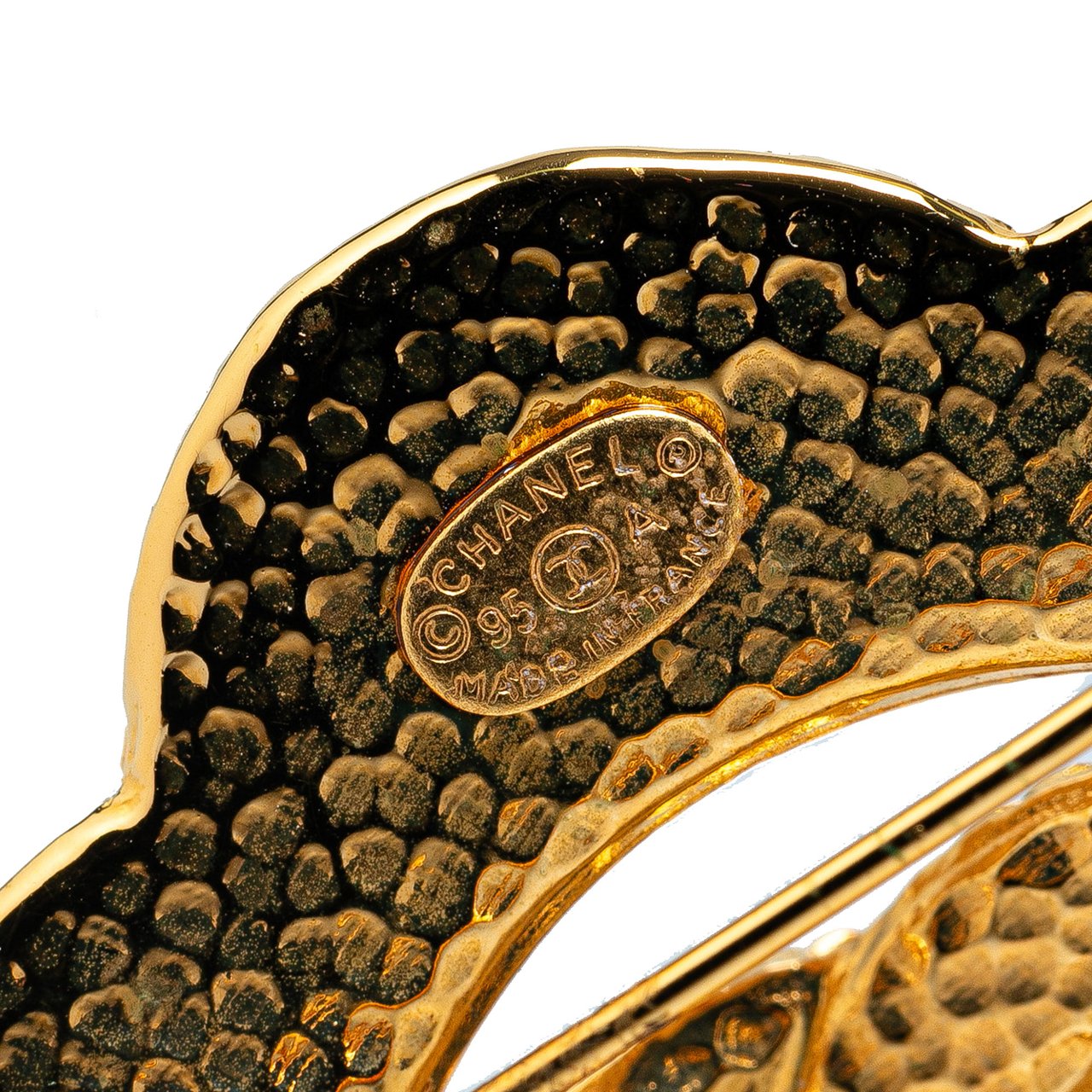 Chanel Gold Plated Faux Pearl CC Brooch Goud