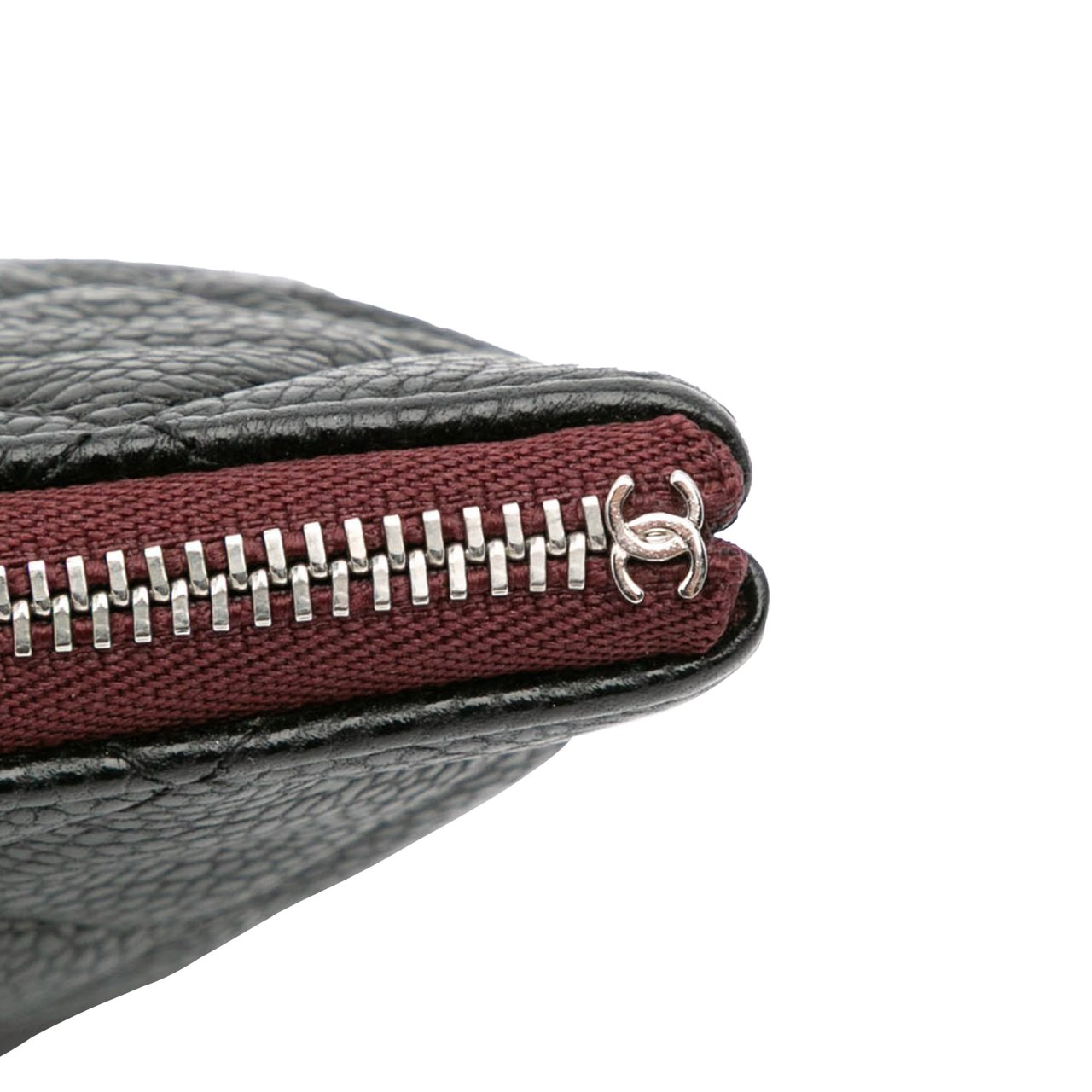 Chanel Medium Quilted Caviar O Case Clutch Zwart