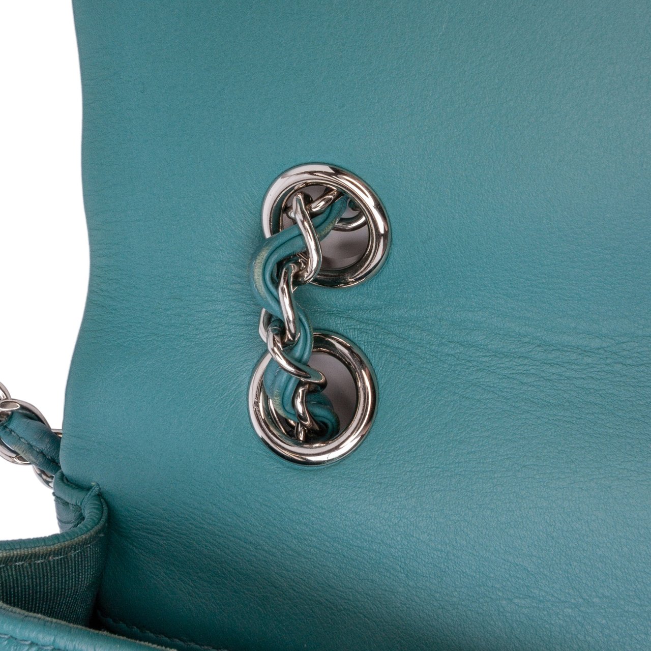 Chanel Medium Crumpled Calfskin Bi Vintage Full Flap Blauw