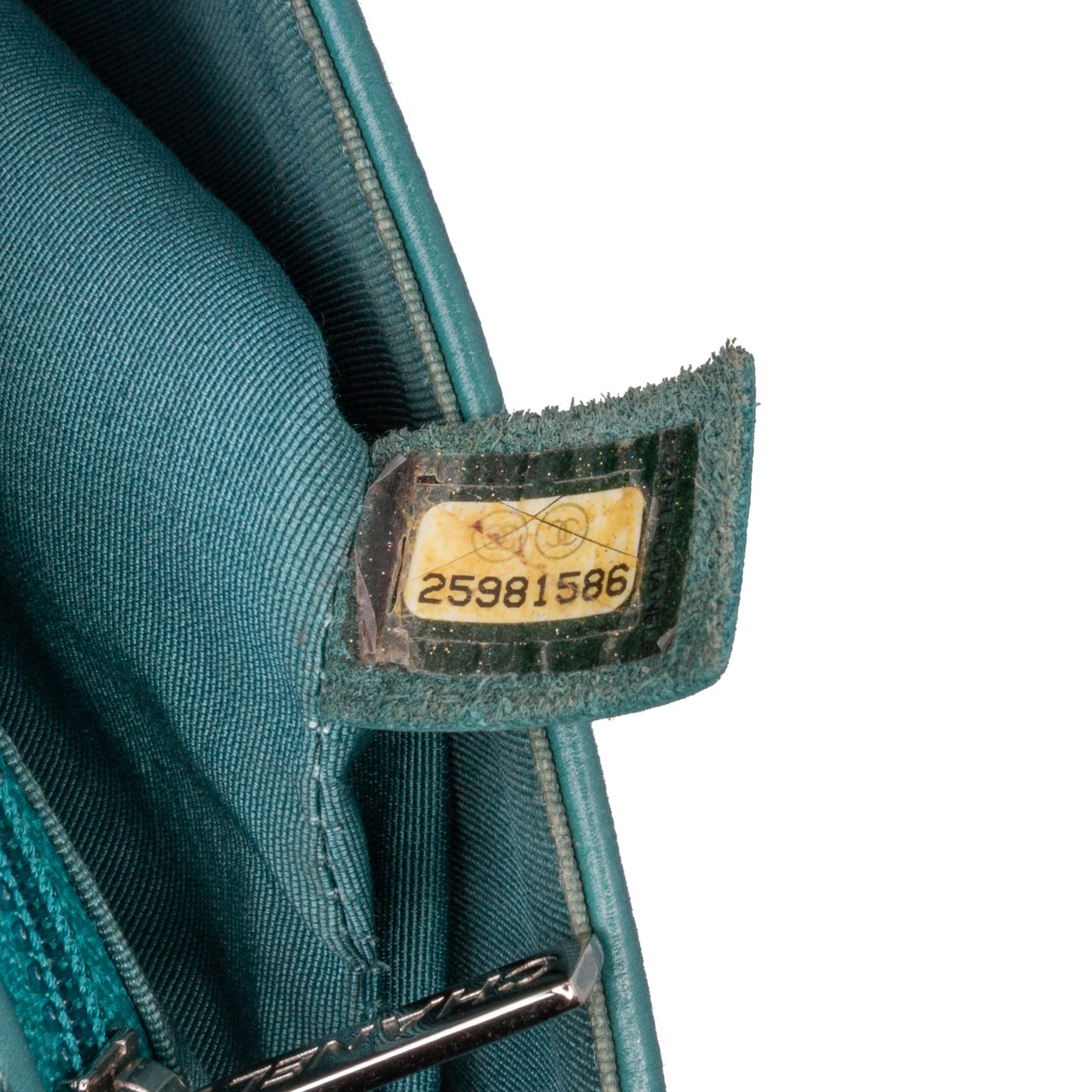 Chanel Medium Crumpled Calfskin Bi Vintage Full Flap Blauw